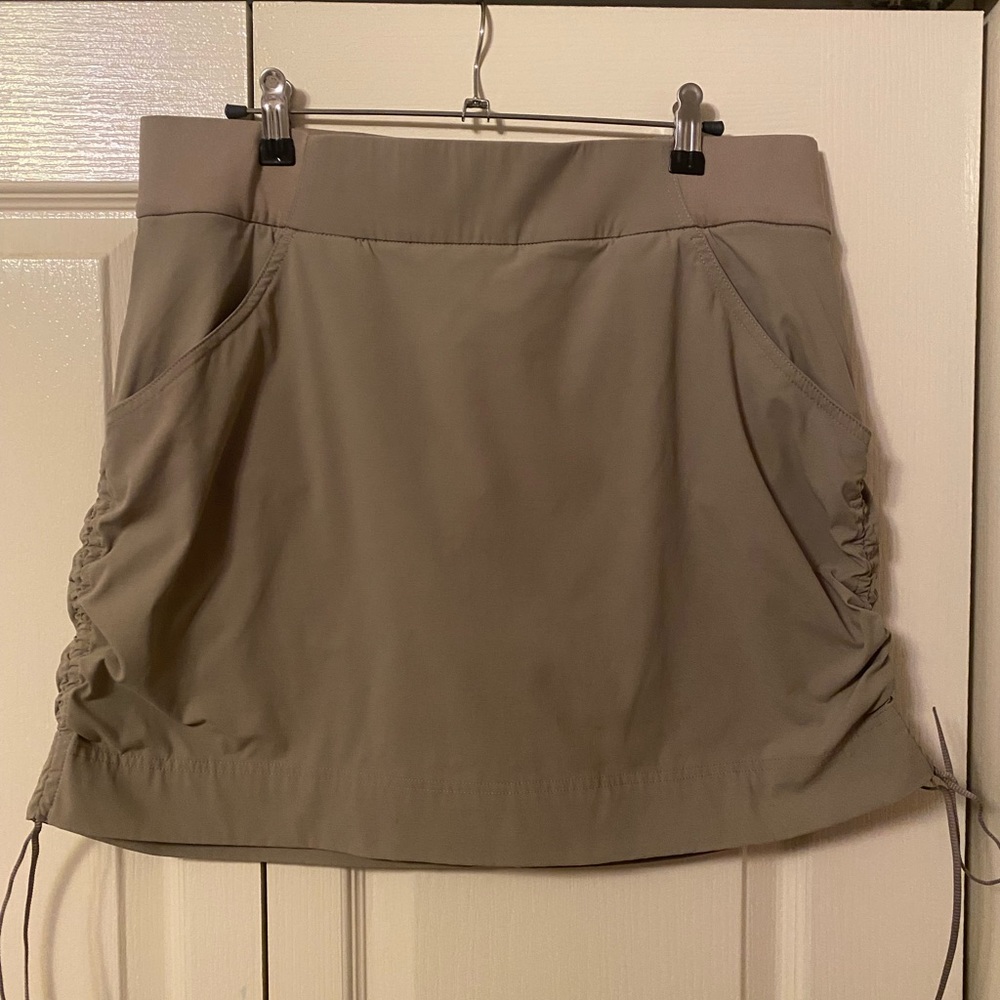 Columbia Anytime Skort Size L (SKU 5022)